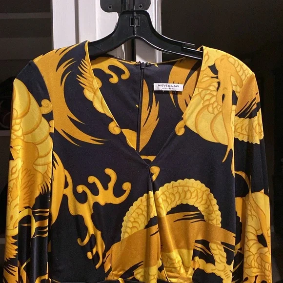🎉Nieves Yellow & Black Print Dress w/ 3/4 Sleeve as seen on Sex in the City SzM - Picture 7 of 13